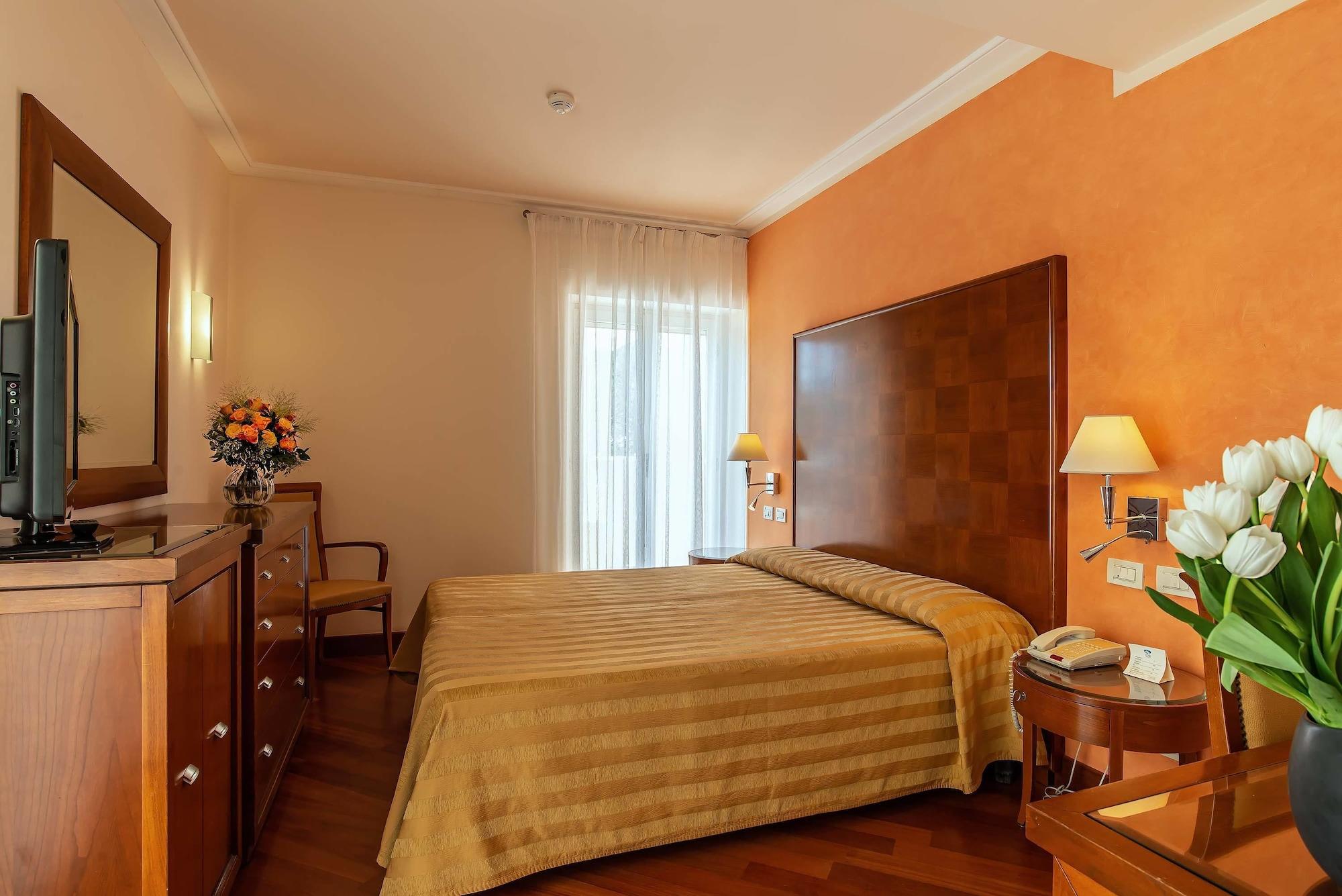 Versilia Palace Hotel Marina di Pietrasanta Luaran gambar