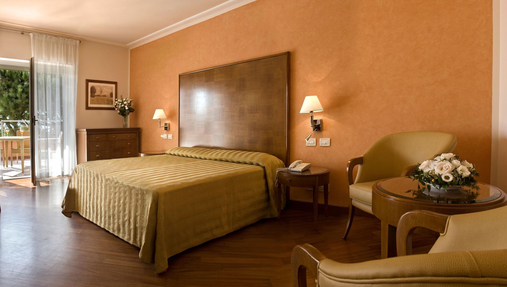 Versilia Palace Hotel Marina di Pietrasanta Luaran gambar