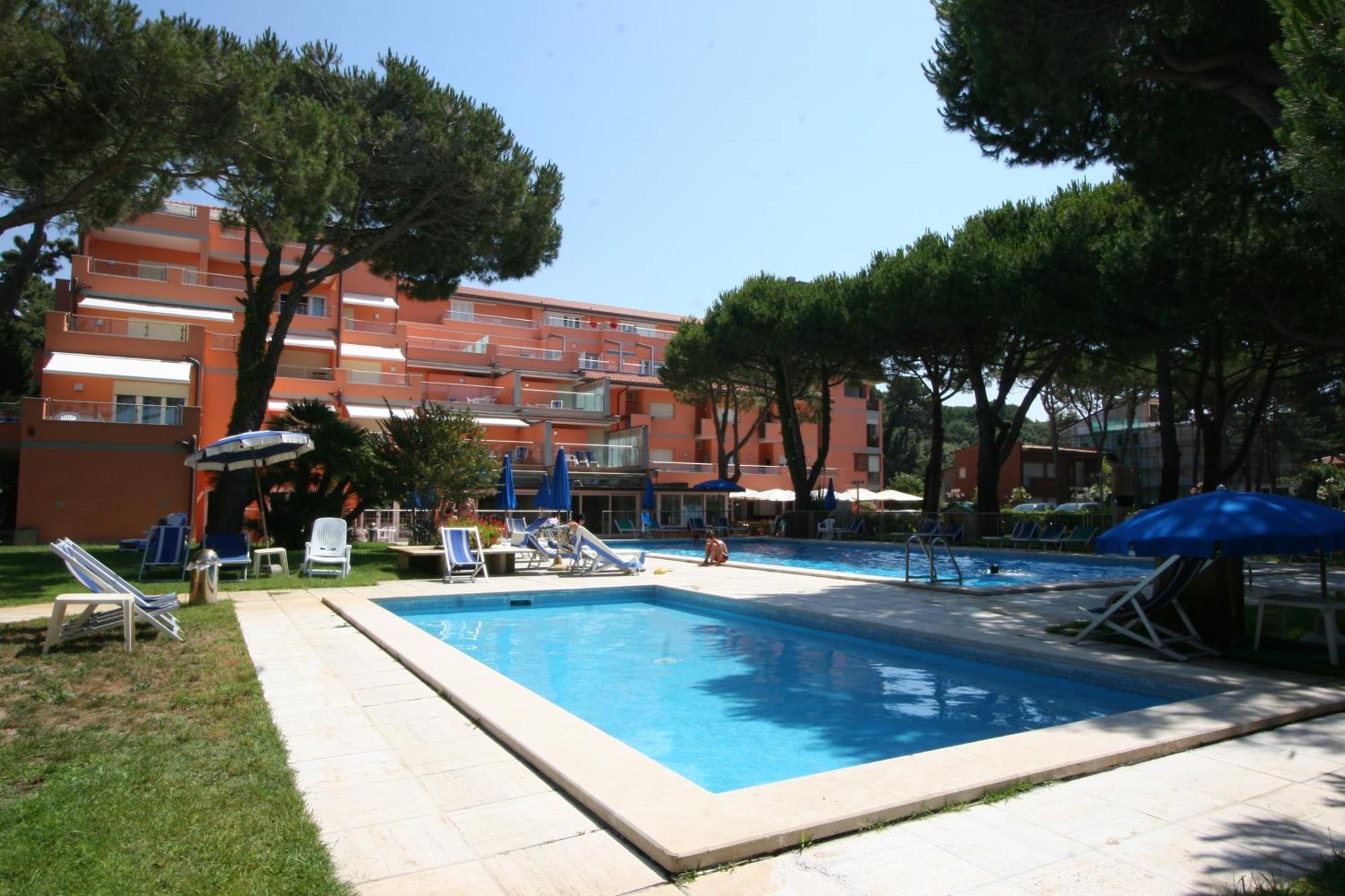 Versilia Palace Hotel Marina di Pietrasanta Luaran gambar