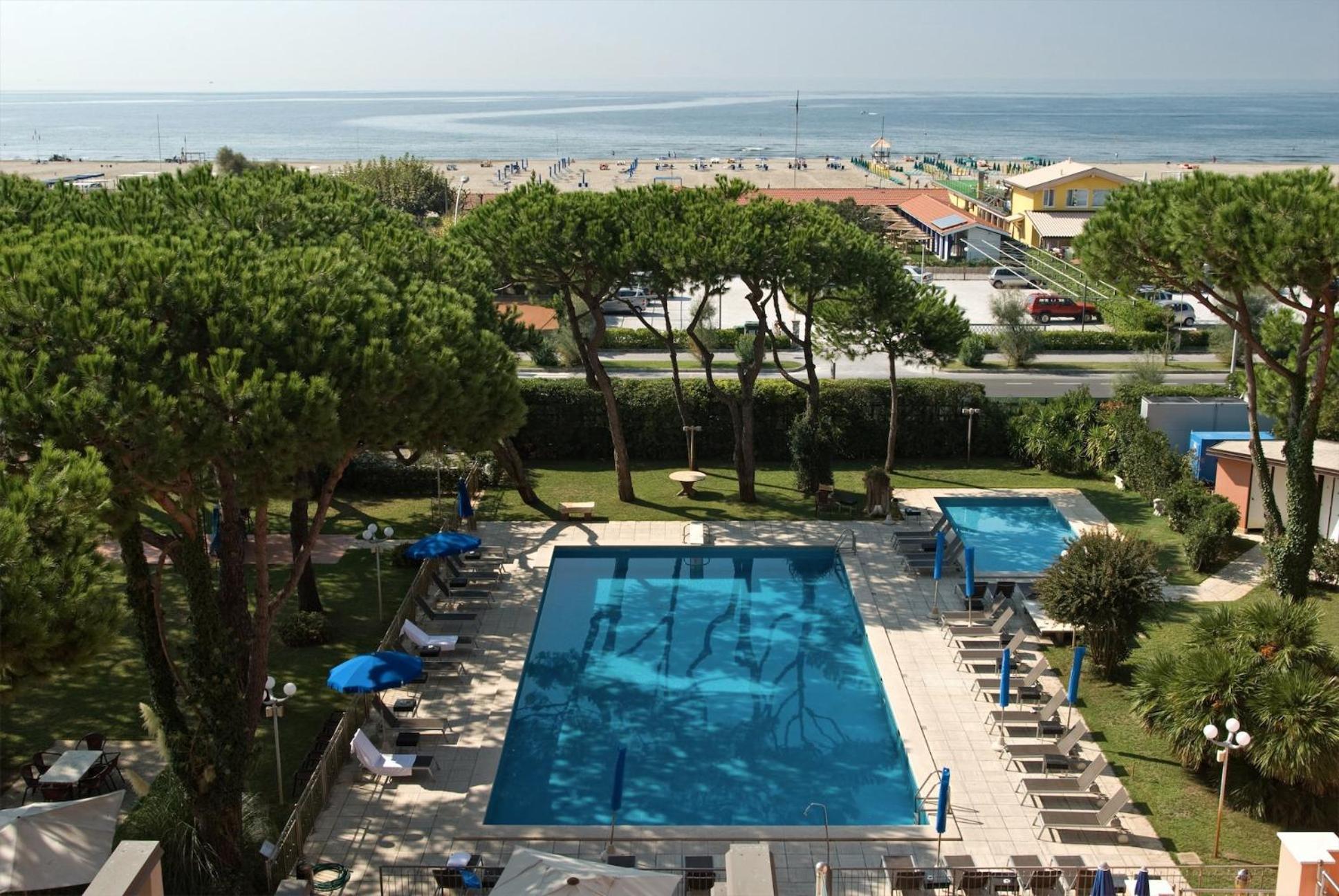 Versilia Palace Hotel Marina di Pietrasanta Luaran gambar